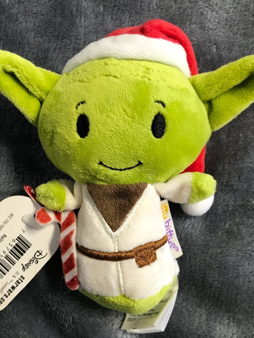 YODA (Holiday Collection)- Star Wars Itty Bitty - NWT